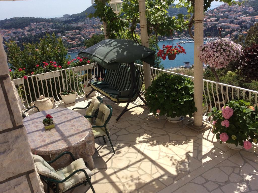 Guest House Taira Dubrovnik Buitenkant foto